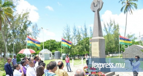 Le Monument aux Esclaves à Pointe-Canon.
