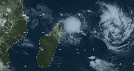 À 4 heures ce mercredi 6 février, Funani se trouvait à environ 360 km au nord-nord-est de Rodrigues.