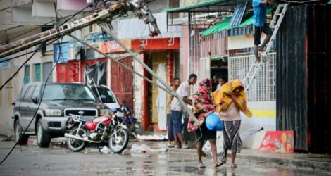 Une rue du centre de Beira le 17 mars 2019, quelques heures après le passage du cyclone Idai.