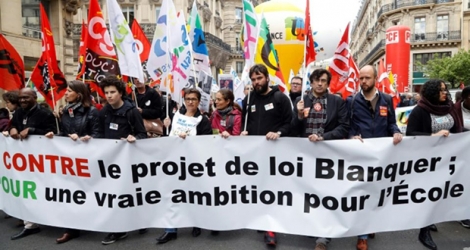Manifestation à Paris le 4 avril 2019 pour protester contre le projet de loi sur l'école et la réforme du lycée et du bac.