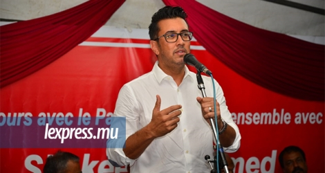 Shakeel Mohamed lors du congrès des rouges, organisé en marge de la préparation du meeting du 1er mai. 