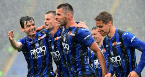 Les joueurs de l'Atalanta heureux après leur victoire sur la Lazio en Serie A, à Rome.