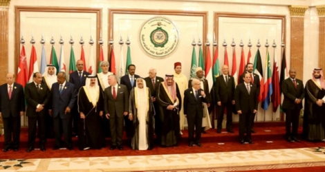 Les dirigeants arabes posent pour une photo de famille avant un sommet de la Ligue arabe à la Mecque en Arabie saoudite le 31 mai 2019.