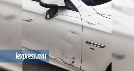 La voiture du ministre Nando Bodha était impliquée dans un accident hier, dimanche 9 juin.