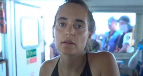 Carola Rackete, la capitaine du Sea-Watch (capture d'écran d'une vidéo publiée sur Twitter par Sea-Watch).