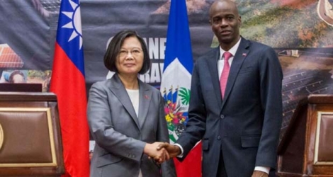 Le président haïtien Jovenel Moïse et la présidente taïwanaise Tsai Ing-Wen, le 14 juillet 2019 à Port-au-Prince.