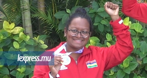 Jeysheeka Rungoo a décraché la médaille d’or au 50 m nage libre handisport malentendantes.