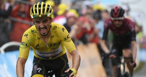 Le coureur français Julian Alaphilippe, à l'arrivée de la 15e étape du Tour de France à Foix Prat d'Albis le 21 juillet 2019. 