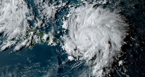 Photo satellite de Dorian transmise par le NHC le soir du 28 août.