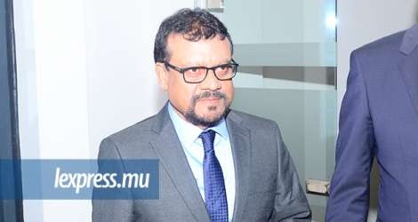 Megh Pillay a fait servir une plainte en réclamation à Air Mauritius, vendredi.