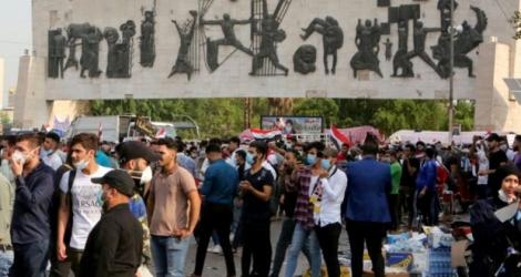 Des Irakiens se rassemblent sur la place Tahrir à Bagdad, le 28 octobre 2019 Photo -. AFP