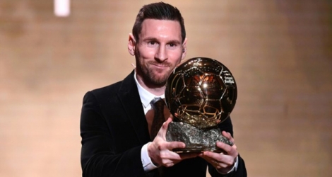 Lionel Messi sacré Ballon d'Or 2019, son sixième, le 2 décembre au théâtre du Châtelet à Paris.