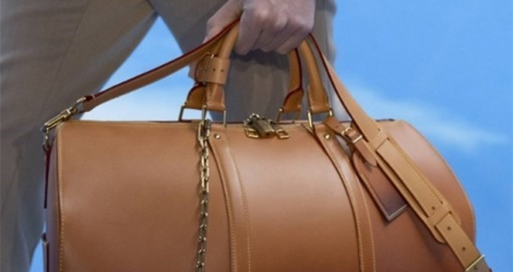(Photo d'illustration) Le sac, de la marque Bulgari, avait les anses dorées et était d’une valeur de Rs 150 000. 