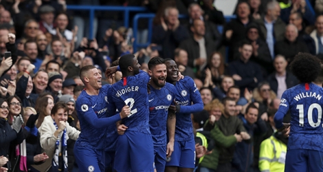 Chelsea, a largement battu Everton (4-0) ce dimanche.