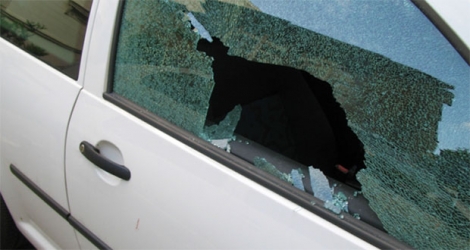 Photo d’illustration: le ou les voleurs ont cassé la vitre de la portière, samedi 18 avril vers 11 h 30. 