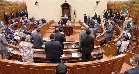 Le «Covid-19 Bill» et le «Quarantine Bill» ont été votés au Parlement vendredi 15 mai.