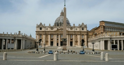 La basilique Saint-Pierre au Vatican, le 17 mai 2020.