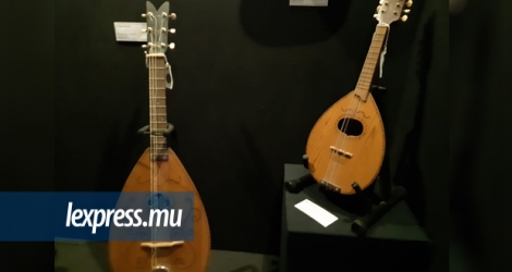Le Musee du patrimoine musical propose des videos sur sa page Facebook.