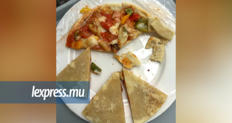 Une pizza a été servie presque crue en dessous dans un hôtel de l’Est facturant Rs 50 000.