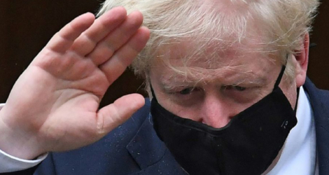 Le premier ministre britannique Boris Johnson que le 10 Downing Street, le 12 octobre 2020 Photo Daniel LEAL-OLIVAS. AFP