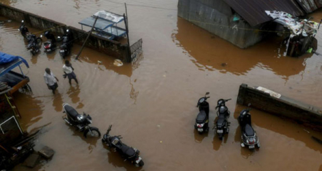 Inondations après le passage du cyclone Nivar, le 26 novembre 2020 à Pondichéry en Inde.