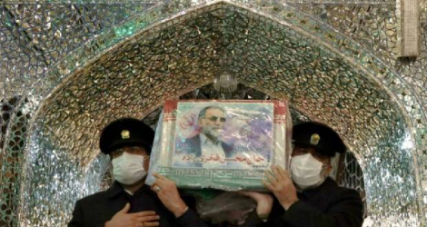 Photo diffusée par le ministère iranien de la Défense le 29 novembre 2020 lors des funérailles du scientifique Mohsen Fakhrizadeh, à Mashhad Photo -. AFP
