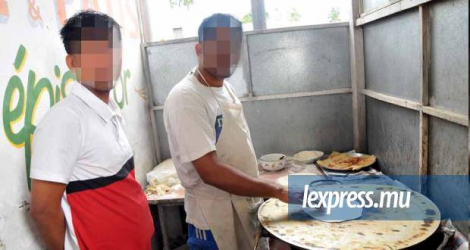 Le ministère du Travail va s’enquérir des complaintes des étrangers qui travaillent dans un restaurant de la capitale