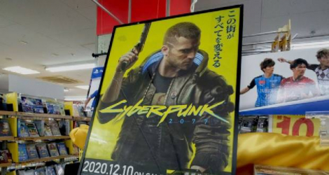 Le jeu vidéo Cyberpunk 2077 en vente dans une boutique de Tokyo, le 18 décembre 2020 Photo Kazuhiro NOGI. AFP
