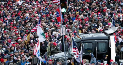 Des sympathisants de Donald Trump se rassemblent sur le National Mall à Washington le 6 janvier 2021 Brendan Smialowski AFP