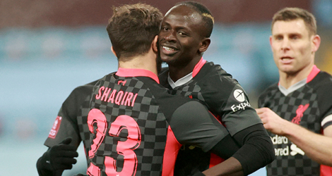 Sadio Mané a inscrit un doublé pour Liverpool contre Aston Villa.