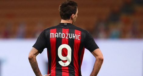 Mario Mandzukic, a renoncé à son salaire de mars, faute de n'avoir pu jouer en raison d'une blessure.