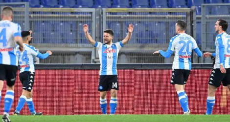 La joie de l'attaquant belge de Naples, Dries Mertens, après avoir marqué contre l'AS Rome, le 21 mars 2021 au stade Olympique à Rome Alberto PIZZOLI AFP/Archives