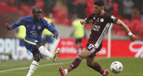 N'Golo Kanté, est sorti après une demi-heure de jeu contre Leicester.