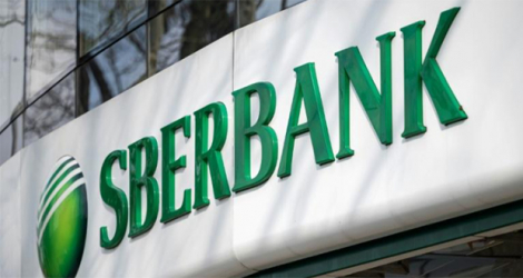 Logo de Sberbank, la principale banque de Russie, à Ljubljana, le 28 février 2022.