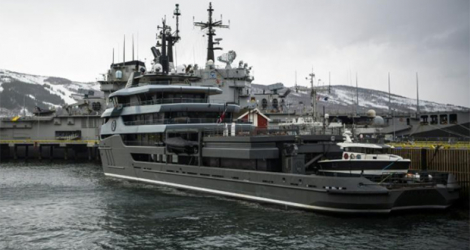Le yacht Ragnar, qui appartiendrait à un oligarque russe, à quai à Narvik, dans le nord de la Norvège, le 21 mars 2022.
