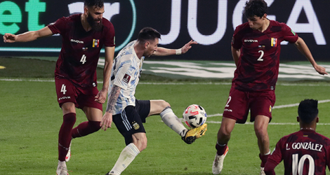Lionel Messi a guidé une Argentine déjà qualifiée vers une victoire 3-0 qui s'est dessinée en fin de rencontre.