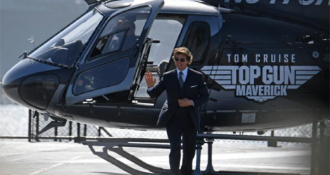 L'acteur Tom Cruise arrive à la première mondiale de «Top Gun: Maverick» à San Diego, en Californie, le 4 mai 2022.