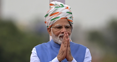 Le Premier ministre Narendra Modi de galvaniser la fibre patriotique, depuis le Fort Rouge, à Delhi, où il a appelé à faire de l'Inde une nation industrielle avancée.