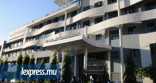Un habitant de cité Vallijee avait été admis à l’hôpital Jeetoo après un accident de la route survenu le vendredi 27 mai. Un habitant de cité Vallijee avait été admis à l’hôpital Jeetoo après un accident de la route survenu le vendredi 27 mai.