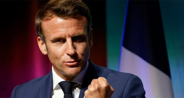Le président français Emmanuel Macron fait un discours à l'ouverture du salon international de défense Eurosatory à Villepinte, près de Paris le l3 juin 2022.