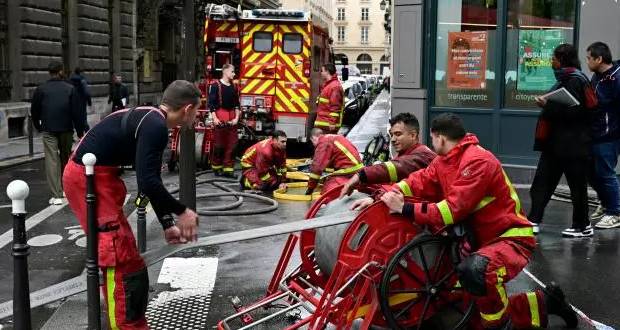 Quatre morts dans deux incendies dans des immeubles à Paris