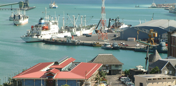 Un syndicat du port dénonce des abus à la Cargo Handling