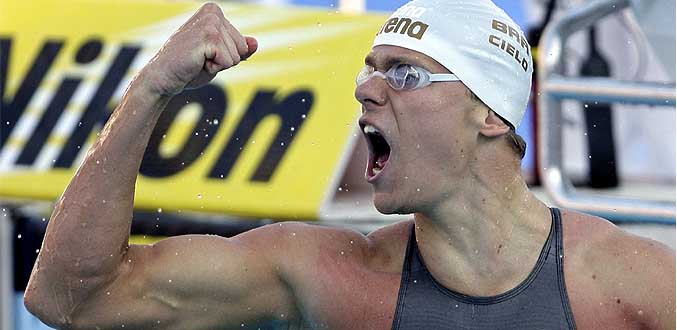 Natation : Victoire et record du monde pour Cesar Cielo au 100m nage libre