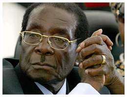 Le président Robert Mugabe hospitalisé à Dubaï