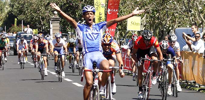 Tour de Maurice 2009 : Hugo Caëtane s’impose au sprint dans la quatrième étape