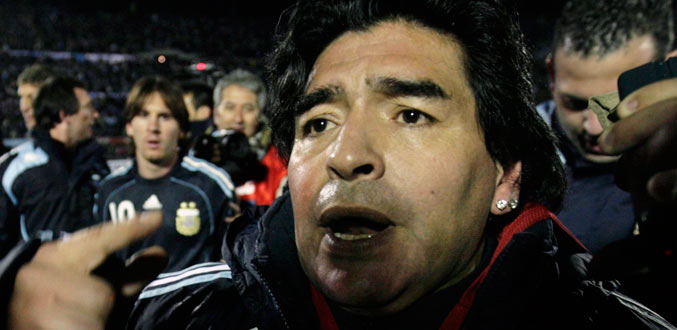 Football : L''Argentine scandalisée par le dérapage de Maradona contre la presse