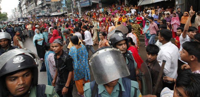 Heurts entre police et manifestants au Bangladesh