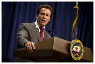 Etats-Unis : Schwarzenegger déclare l''état d''urgence budgétaire en Californie