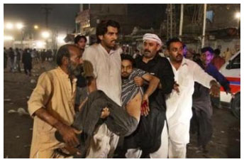 Pakistan : 35  morts dans un triple attentat contre les chiites