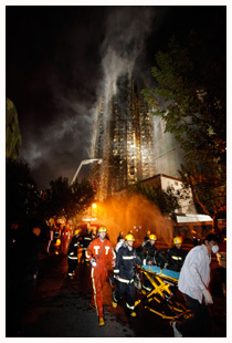 Incendie d’un immeuble à Shanghai : huit personnes interpellées